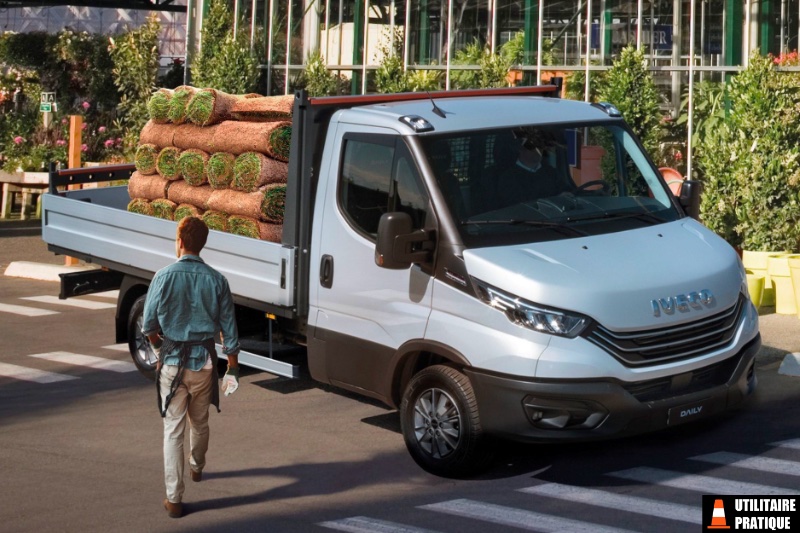 Résultats Iveco 2022 : 17604 véhicules utilitaires légers, iveco daily benne pour les paysagistes